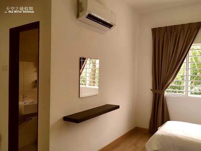 Sky Mirror Holidays Picture 6