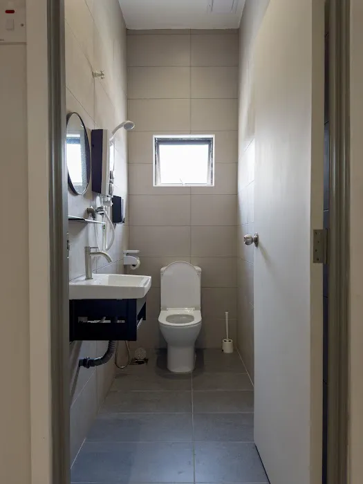 MUJI Designer Suite Picture 5