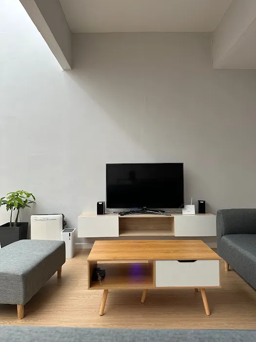 MUJI Designer Suite Picture 3