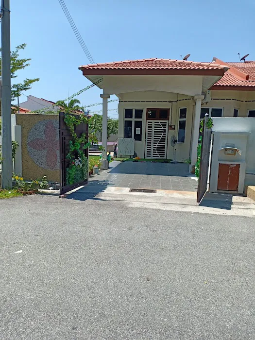 Teratak Mekar Private Pool Guest House Picture 5