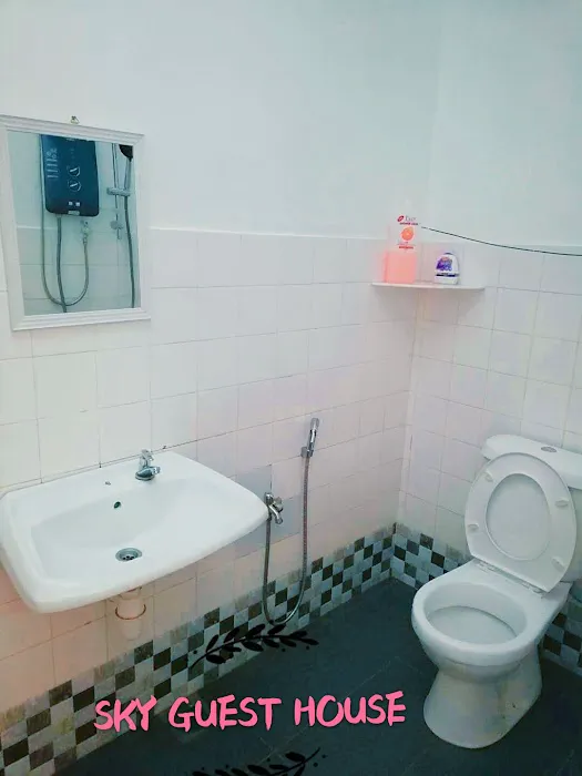 Sky Guest House Picture 1
