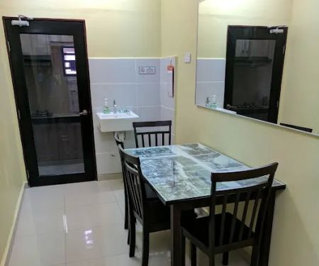 Homestay Anjung Damai Jaya
