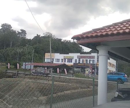 Merryland Hotel