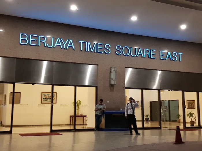 Family apartment at Berjaya times square Picture 1