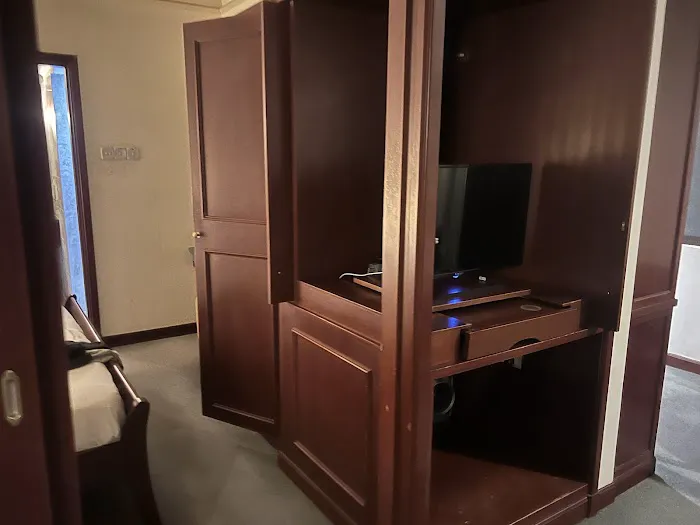 Golden Dream Service Suite at Times Square Picture 5