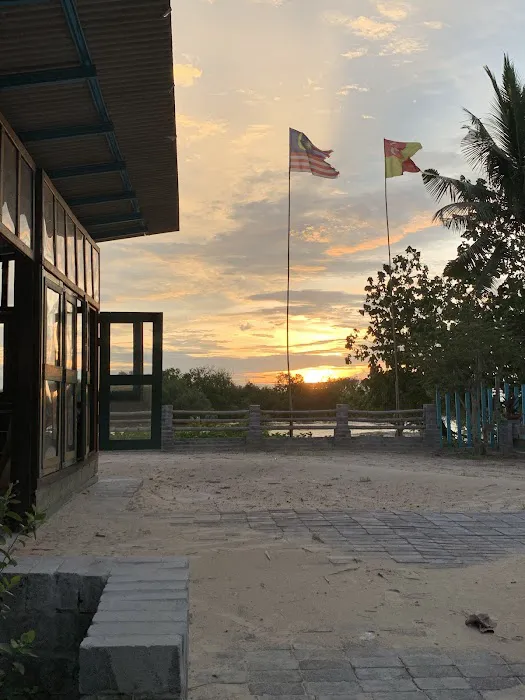 The Sunset Morib Picture 3
