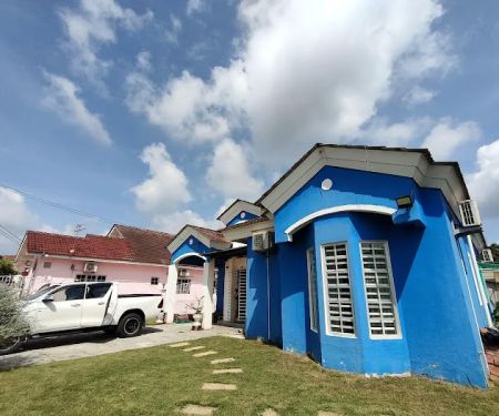 Whalecome Homestay