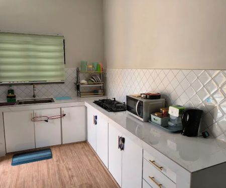 HY HOMESTAY TANJUNG BESAR