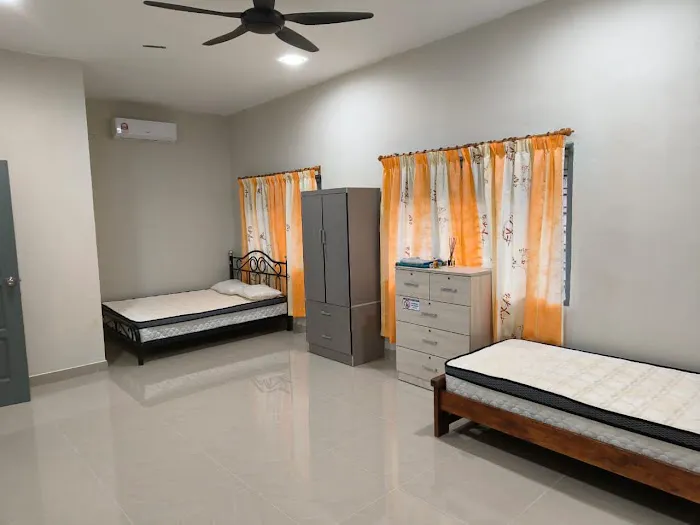 HY HOMESTAY TANJUNG BESAR Picture 8