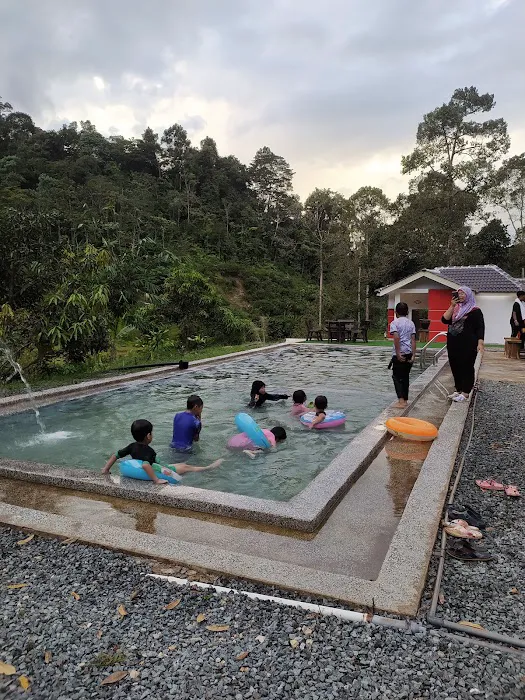 Mokcik's Rich Village Picture 1