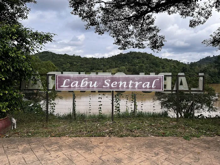 LABU SENTRAL JETTY Picture 3