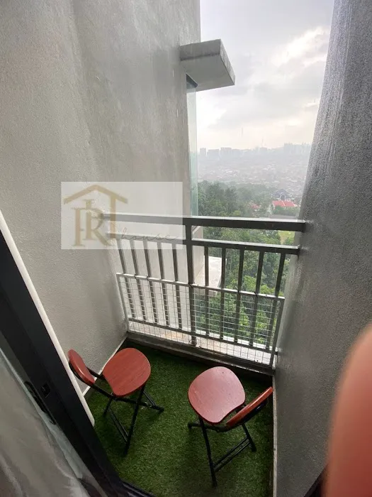 RH House Stay Picture 2