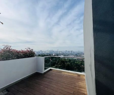 Ayuman Suites