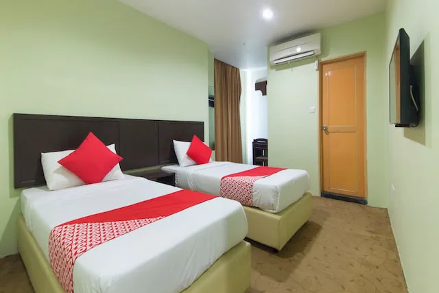 Super OYO 1102 Amani Hotel Picture 4
