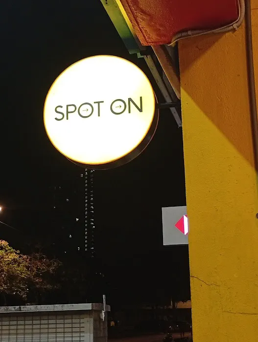 SPOT ON 90500 Sri Rampai Metro Hostel Picture 1