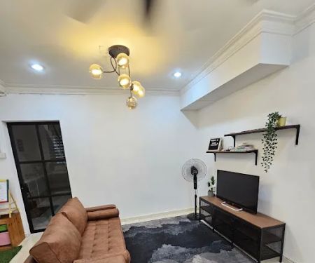 MUADZ HOMESTAY