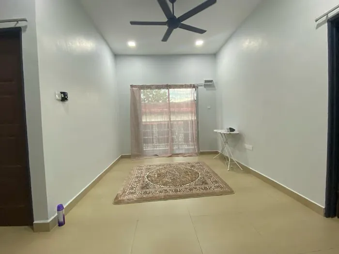 D’CintaQaseh Guesthouse Picture 7