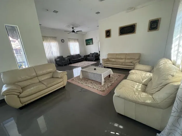 D-BAPAK HOMESTAY Picture 6
