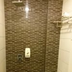 101 Lake View Hotel