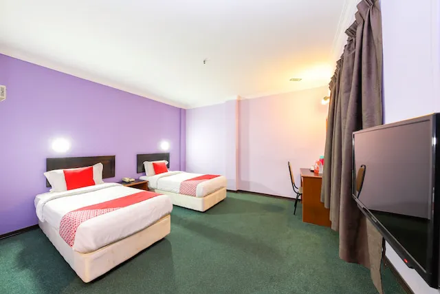 OYO 472 Comfort Hotel 1 Picture 2