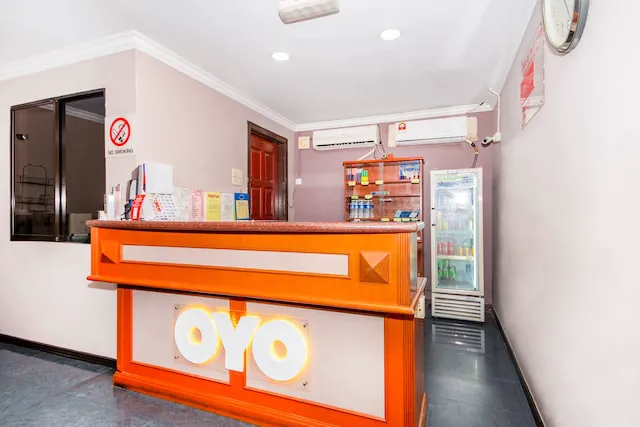 OYO 472 Comfort Hotel 1 Picture 6