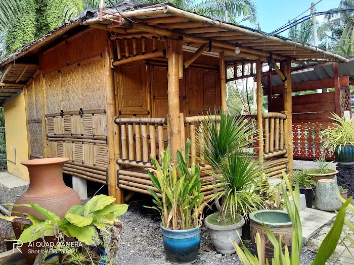 Jugra Kotak Besi Homestay Picture 1