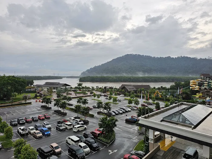 Riverine Hotel & Suites Picture 6