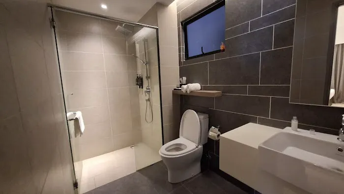 Riverine Hotel & Suites Picture 5