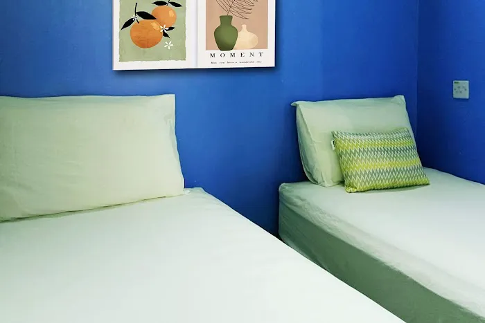 GLOW HOTEL Picture 3