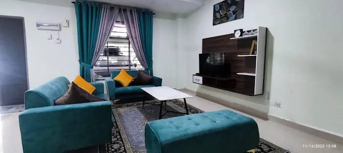 Azzalia Homestay Picture 2
