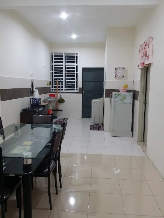AIMAN HOMESTAY Picture 4