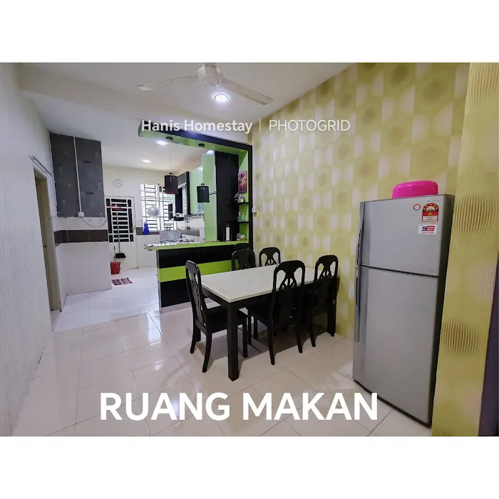 HANIS HOMESTAY Picture 9