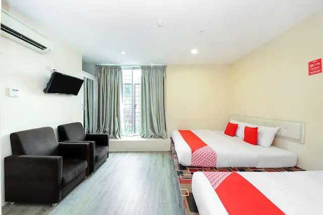 OYO 479 The Green Hotel Picture 2