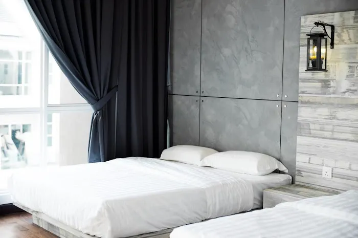 iO Home Signature Villa Picture 3