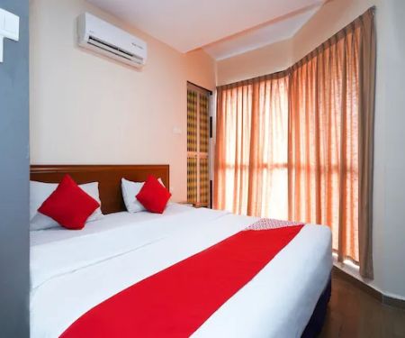 OYO 1094 Q One Hotel Dengkil