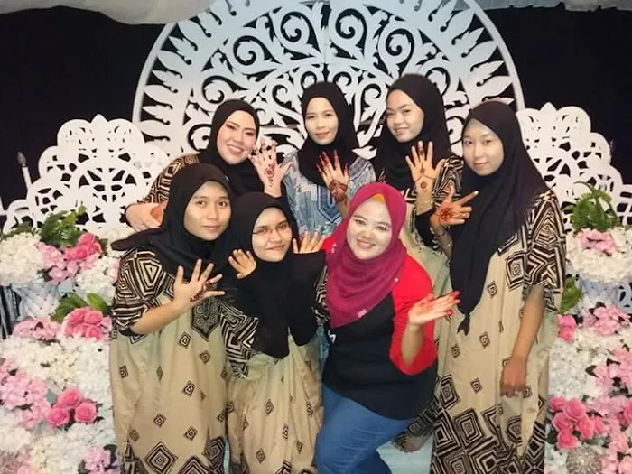 izarie HENNA ART Picture 1