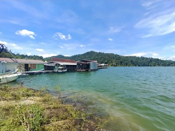 Resort Terapung Mat Shah Picture 3