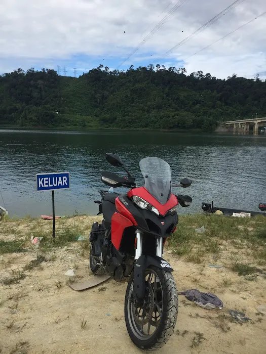 Resort Terapung Mat Shah Picture 9