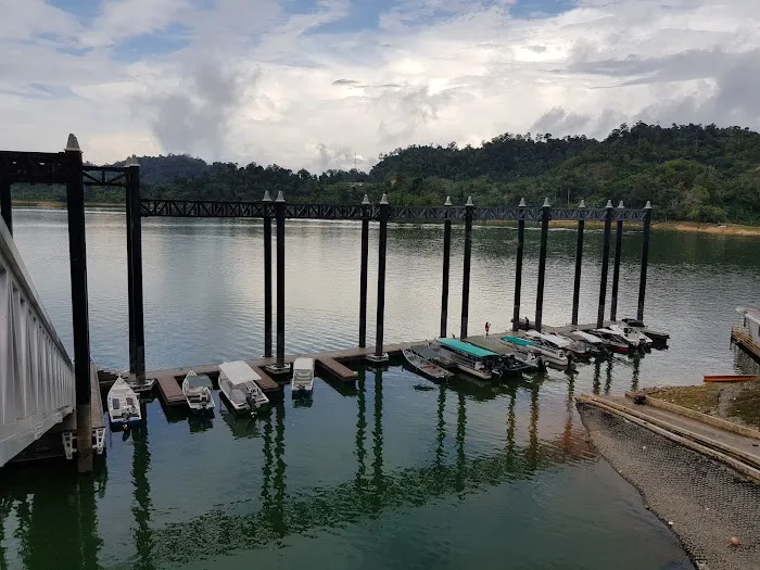 Belum Rainforest Pavillion Picture 3