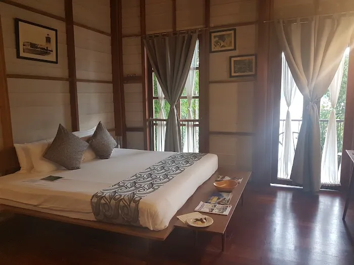 Belum Rainforest Pavillion Picture 1