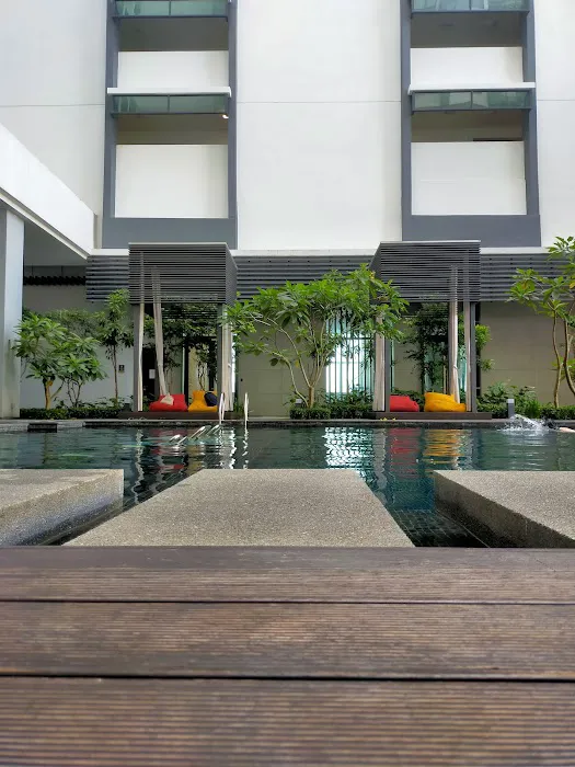 Three33 residence Picture 4
