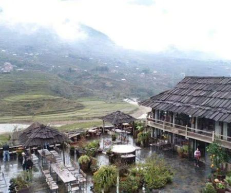 5 Bands Hotel