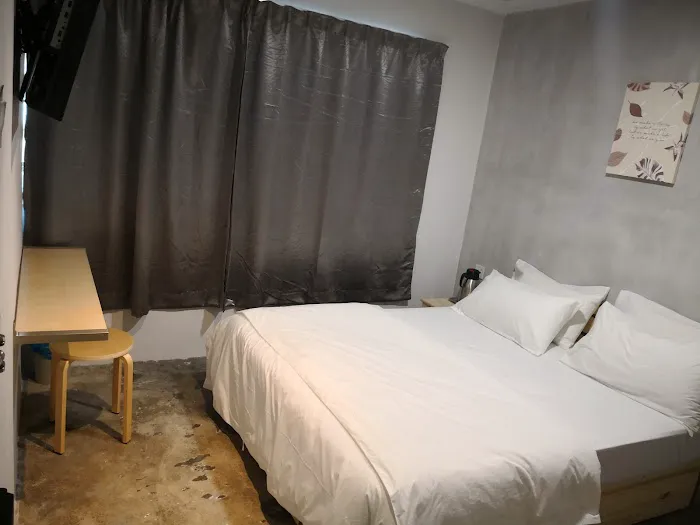 5 Bands Hotel Picture 3