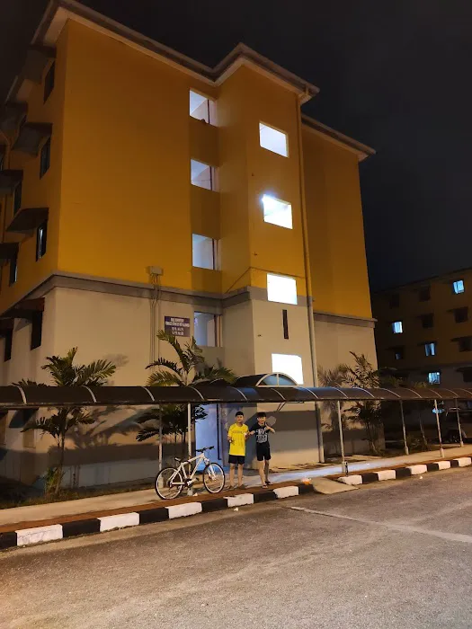 TAR UMT Hostel Block I Picture 2