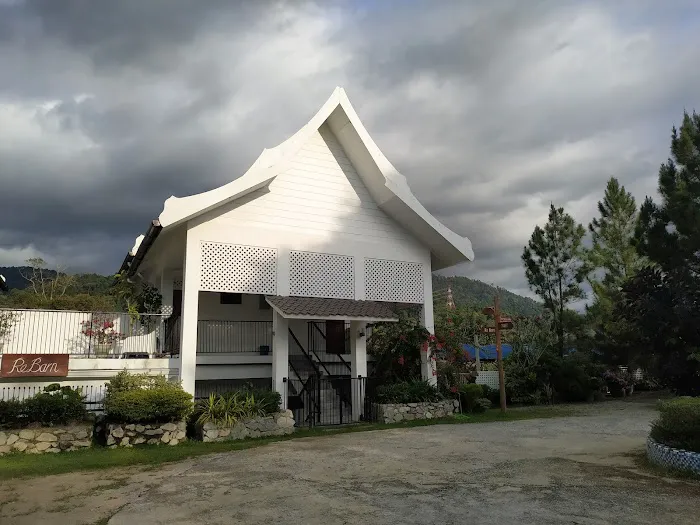 Jelatok Retreat Farm Picture 3