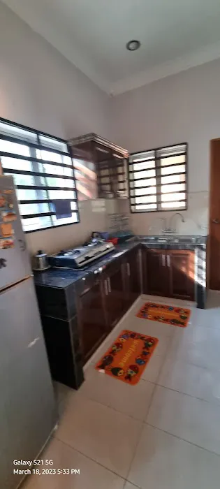 R & R Homestay Picture 4
