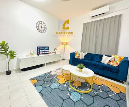 Mak Cermin Homestay