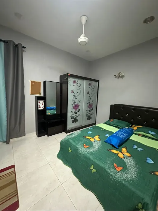 Sue HomeStay Picture 7