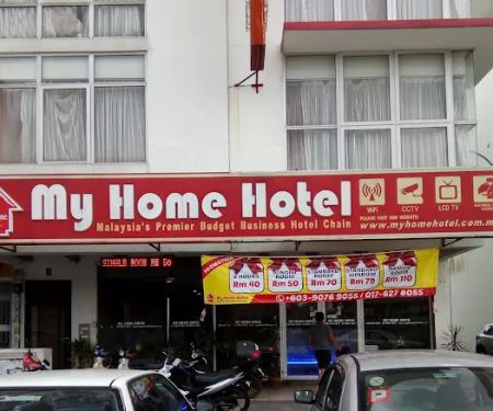 OYO 996 My Home Hotel Cheras Selatan