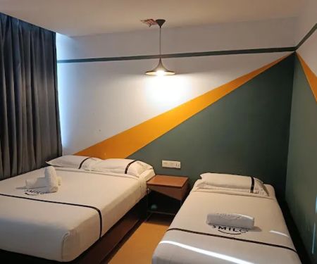 Smile Hotel C180 Cheras Selatan